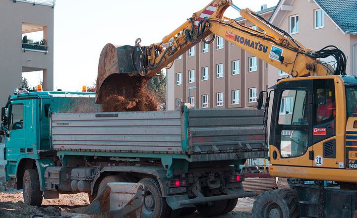 Farby akrylowe jakie służą do samodzielnego lub natryskowego wykonywania zewnętrznych powłok malarskich