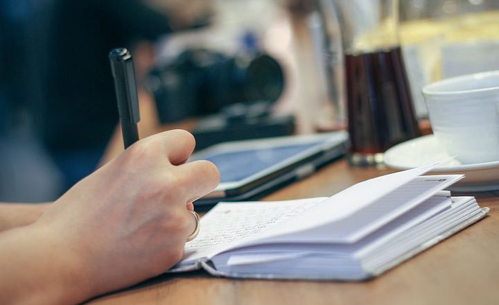 Przepisy korygujące adwokaturę i pracę prawnika