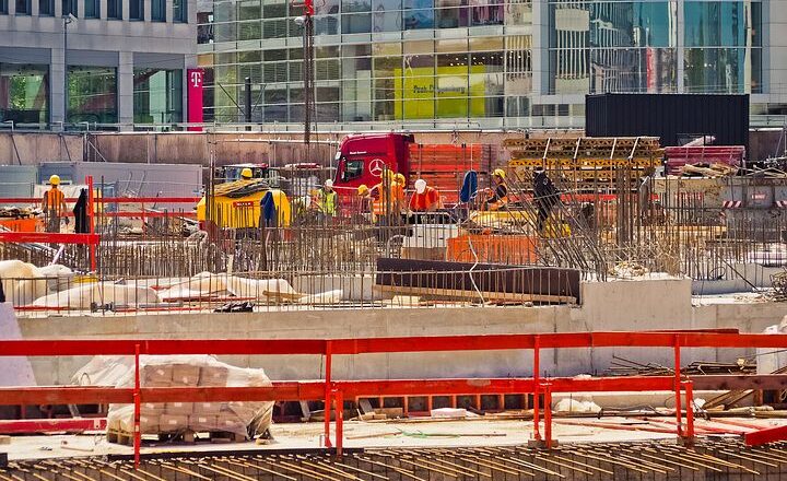 Klasyfikacja koparek ze względu na ich typ – który ekwipunek wybiera doświadczona jednostka gospodarcza budowlana?