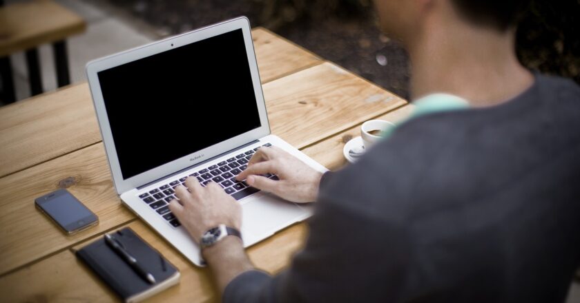 Na jakie rzeczy warto zwracać uwagę przy wyborze hostingu